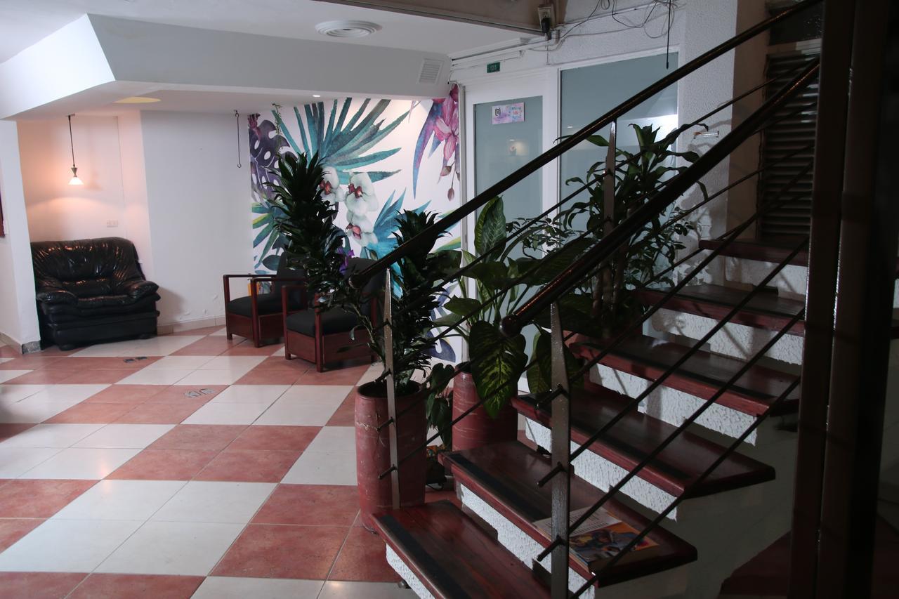 Hotel Casa Malibu Medellin Exterior photo